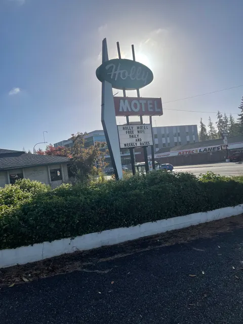 Holly Motel
