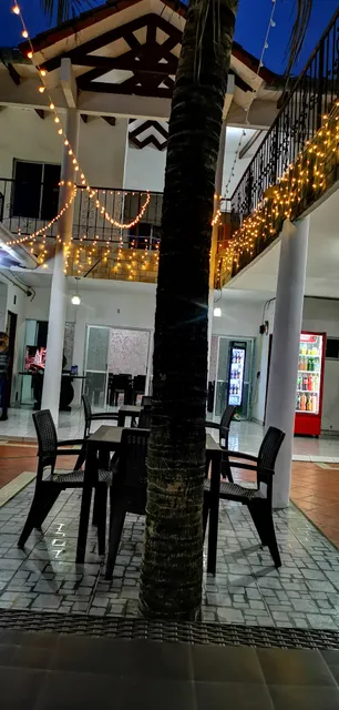 W Gourmet Restaurante