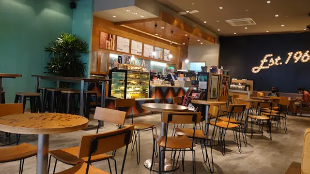 The Coffee Bean & Tea Leaf