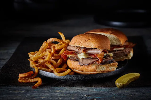 Rock'N Deli CF Fairview