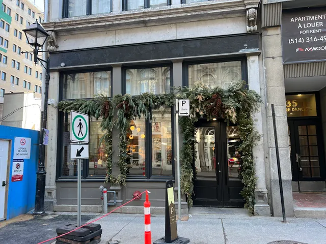 Le Petit Hotel Notre Dame