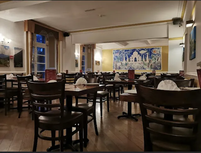 Rajas Indian Restaurant