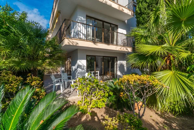 Apartamentos Ponent MHM