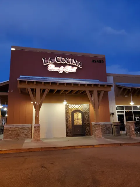 La Cocina Bar and Grill