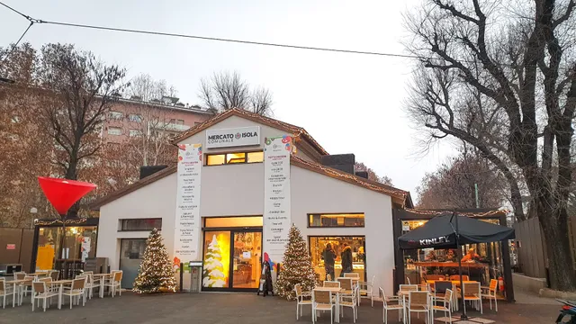 Mercato Comunale Isola