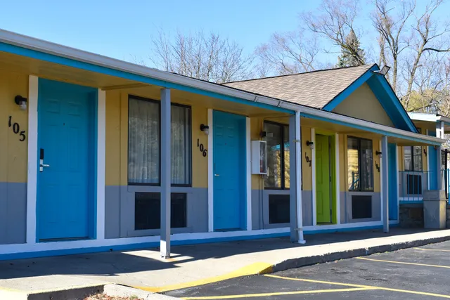 Rodeway Inn Auburn Hills - Detroit