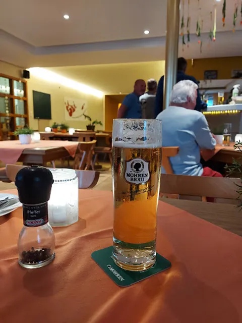 K9 Restaurant, Bar, Kegelbahn, Gastgarten