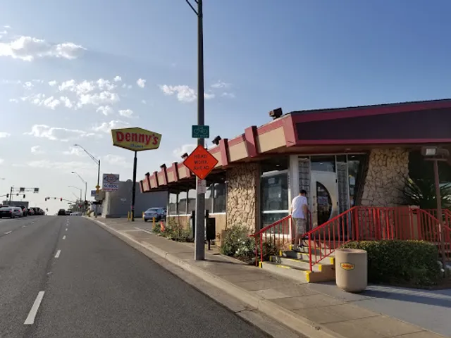 Denny's