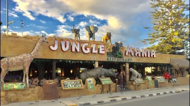 Jungle Mania Restaurant