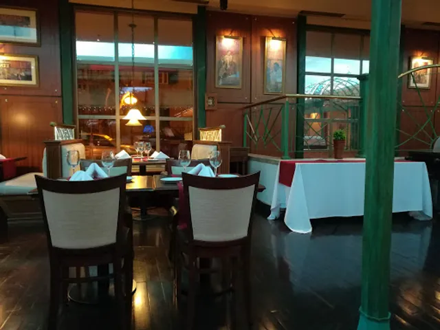 Epic Restó Villa Mercedes