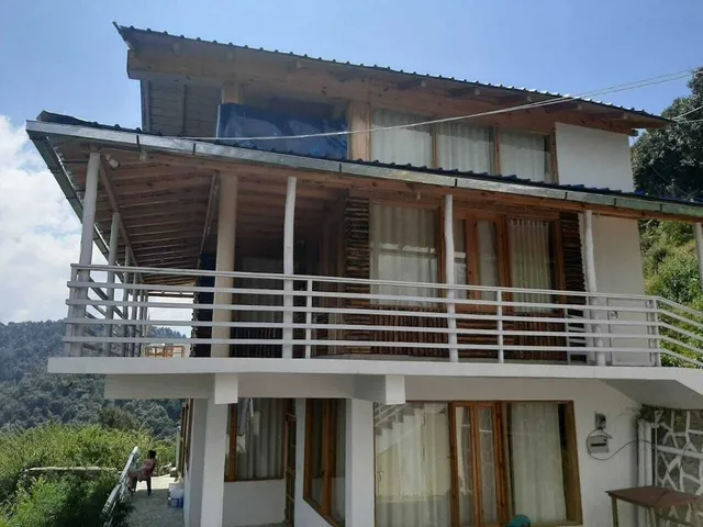 Snow View Luxury Homes