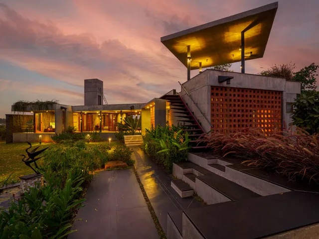 SaffronStays Avni by the lake - 2 BDR Villa in Nashik