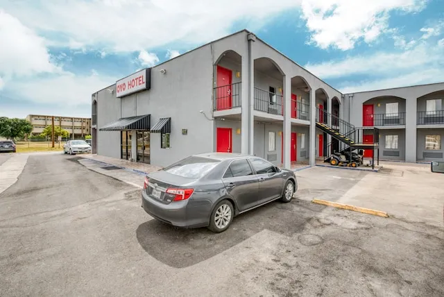 OYO Hotel San Antonio Lackland Air Force Base West