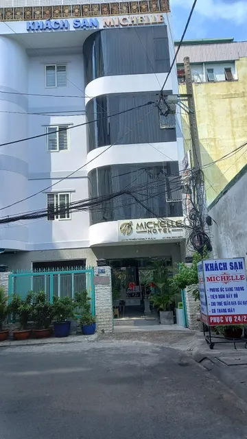 Khách Sạn Michelle