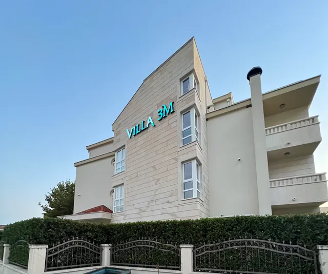 Villa 3M
