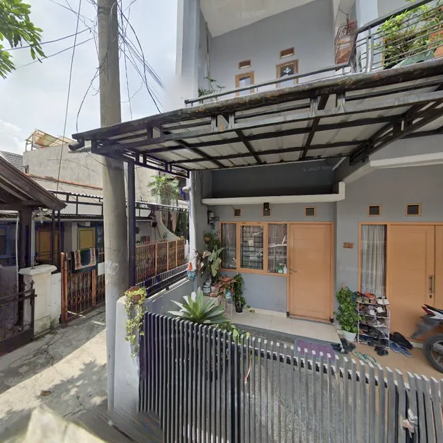 Warbu "Warung Bambu"