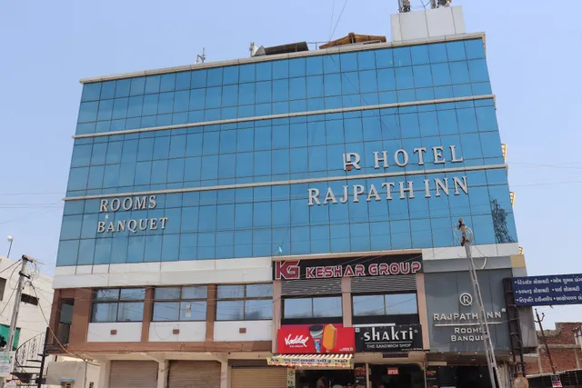 Hotel Rajpath Inn