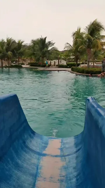 Aqua Mira Resort Hotel @ Saddle & Clubs