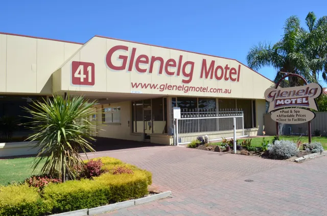 Glenelg Motel