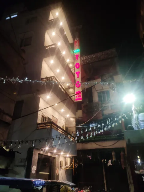 Hotel O Toto International