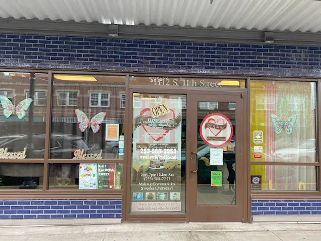 Love by the Slice Baking & Catering Company