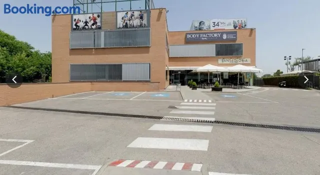 Modern B&B Somosaguas