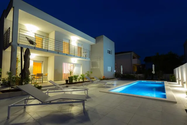 Home sweet apartments