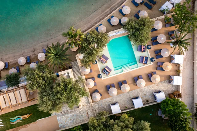 Plataria Seaside Resort | Beach bar & Restaurant