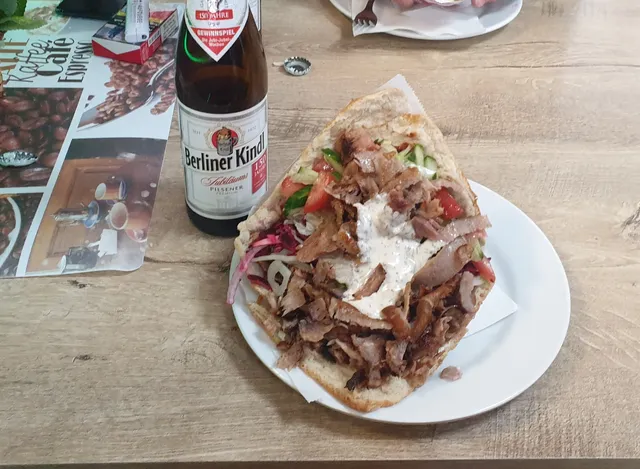 Mac’s Bistro / Döner