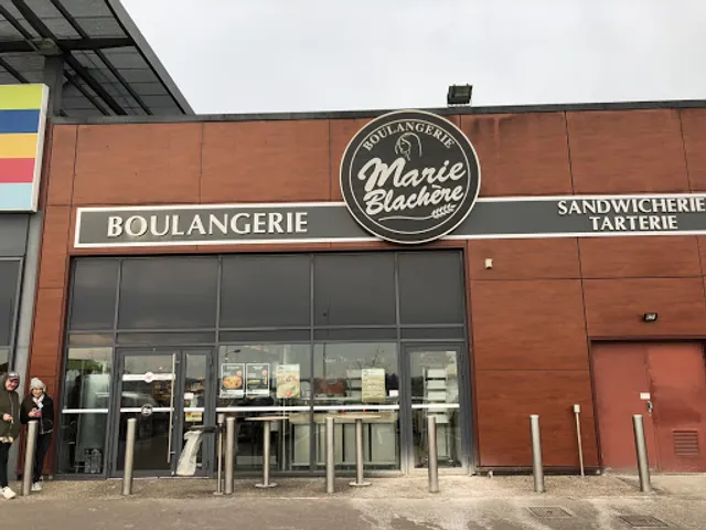 Marie Blachère PARAY LE MONIAL