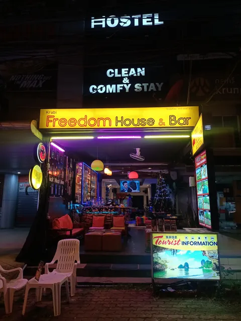 Krabi Freedom Hostel and Bar