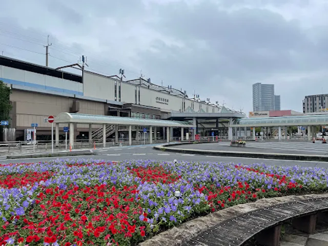 Kaihimmakuhari Station