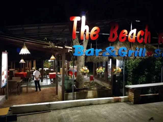 The Beach khanom Bar & Grill