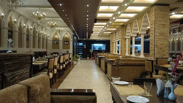 Moti Mahal Delux Tandoori Trail Gurugram Sector - 14