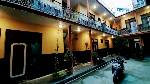 Shivam Hotel And Restaurant