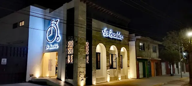 Restaurante La Bicicleta.