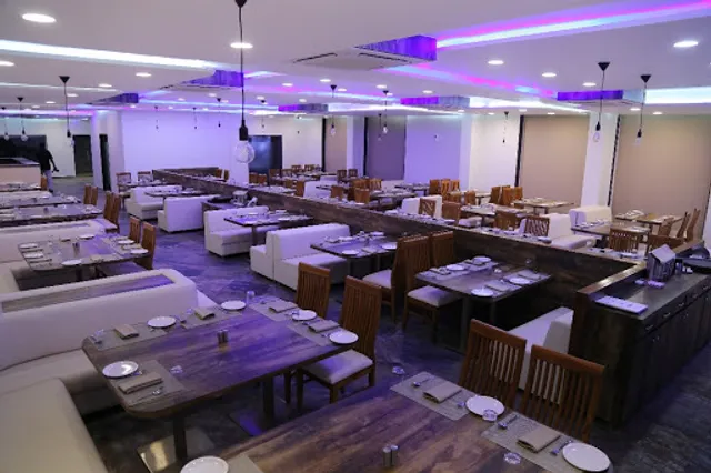 Sugar N Spice Shapar