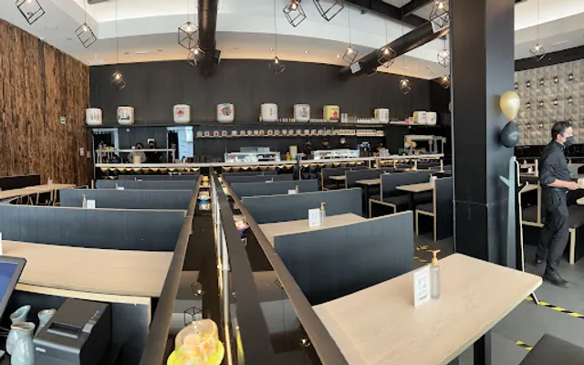 Teikit Sushi & Noodles