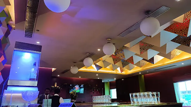 Orko'ss Restaurant & Lounge Bar - Regenta Orko'ss Hotel