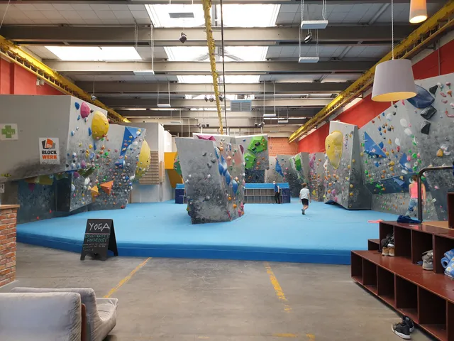 Blockwerk GmbH & Co KG- Kletterhalle Mainz