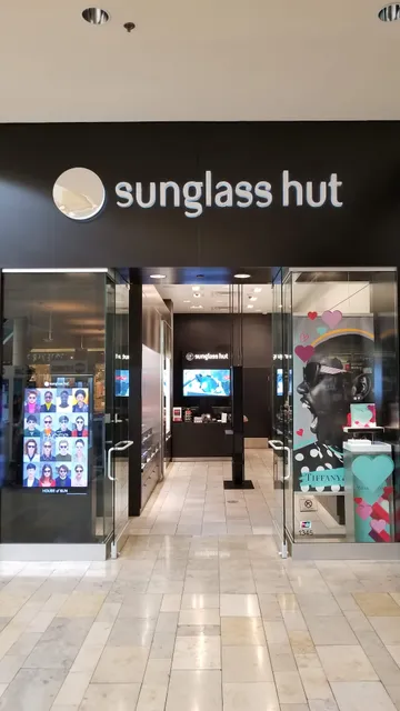Sunglass Hut