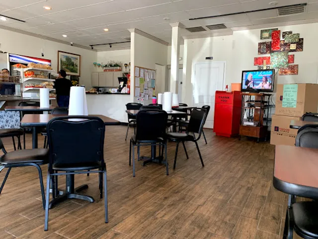 Eat and Out Cafeteria