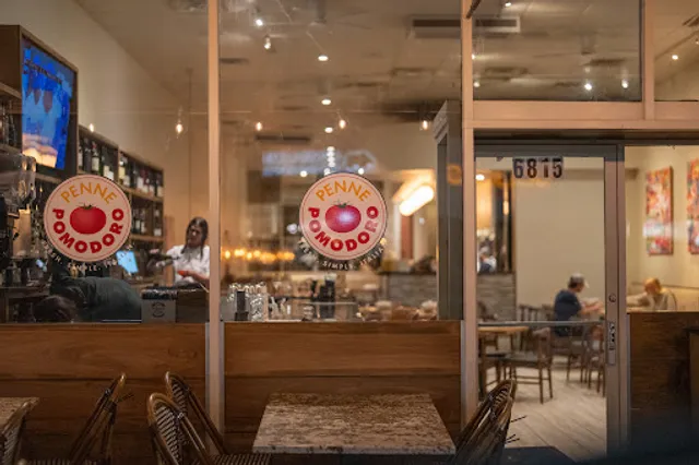 Penne Pomodoro (Snider Plaza)