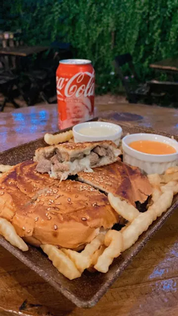 Best Garden Hambúrgueria e Pizzaria