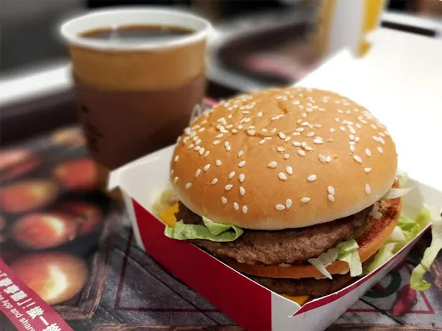 McDonald's (Roca Centre)