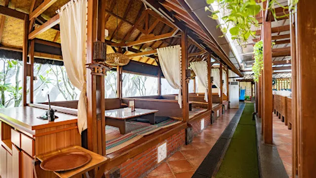 Bumi Aki Cibinong - Restoran Keluarga