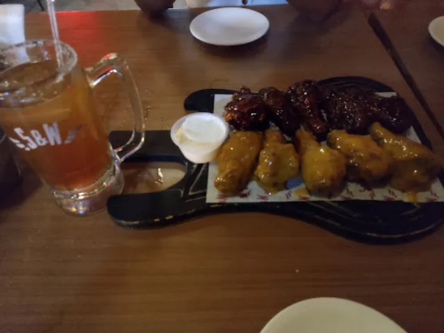 Salads&Wings Acapulco