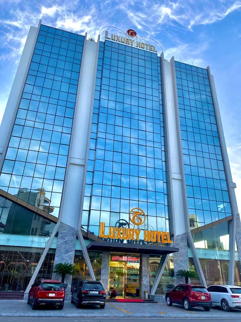 Khách sạn Luxury6 Móng Cái