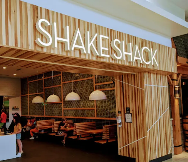 Shake Shack The Fashion Mall at Keystone