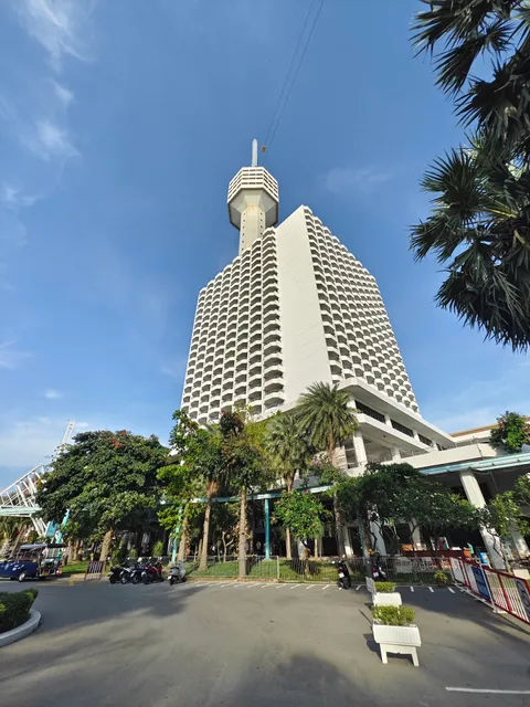 Pattaya Park observation deck